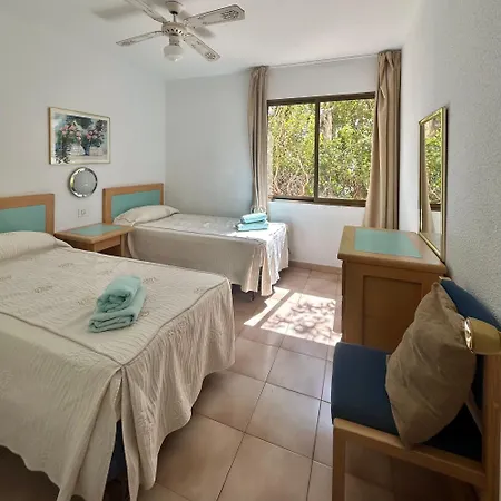 Two Bedroom In Castle Harbour C201 Apartmán