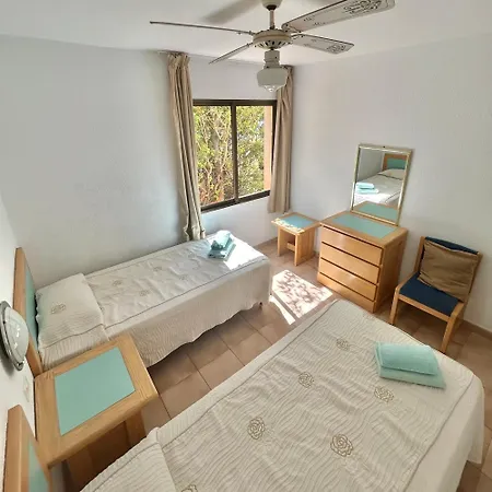 Two Bedroom In Castle Harbour C201 Apartmán Los Cristianos (Tenerife)